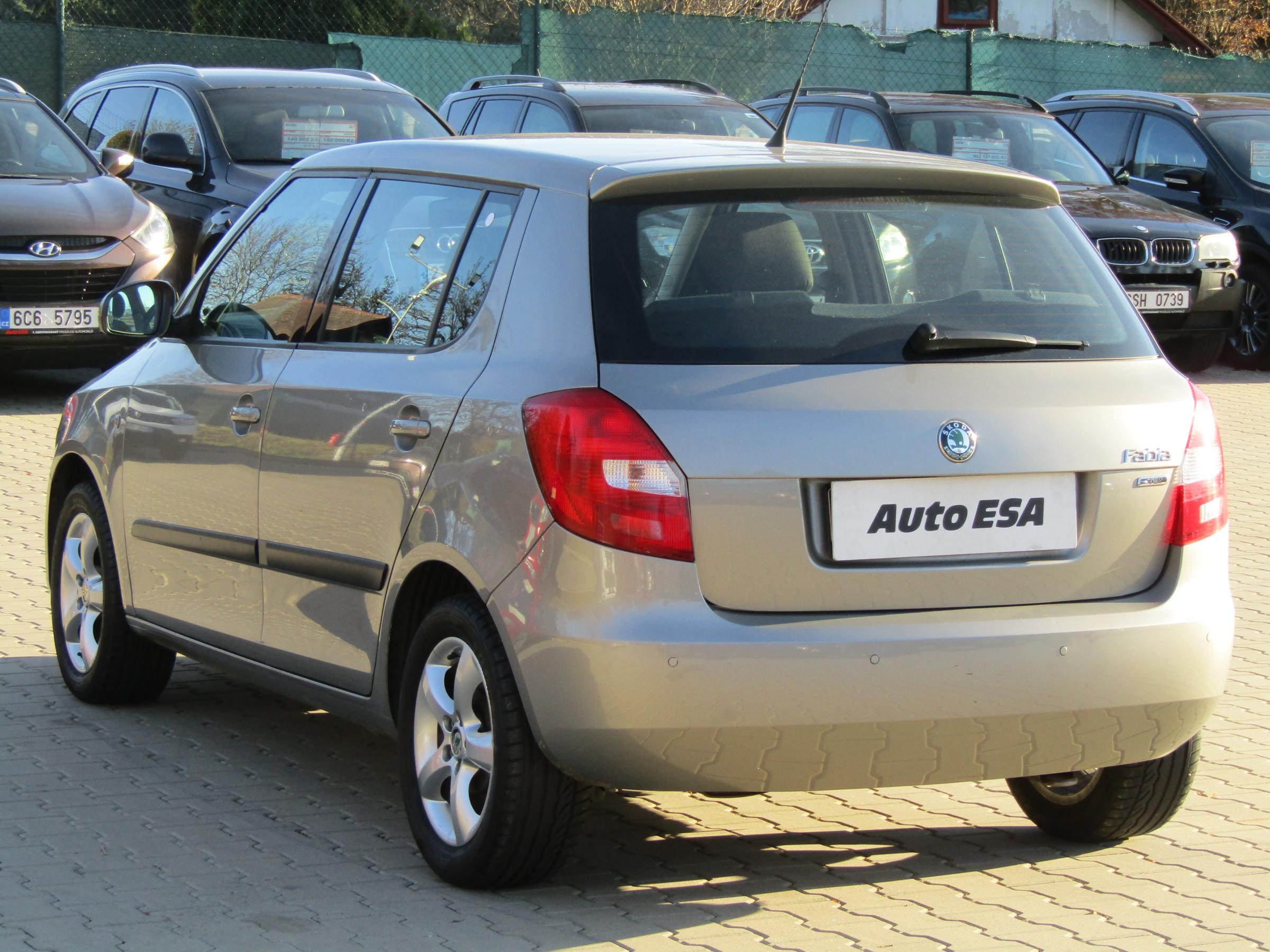 Škoda Fabia II, 2011 - pohled č. 4