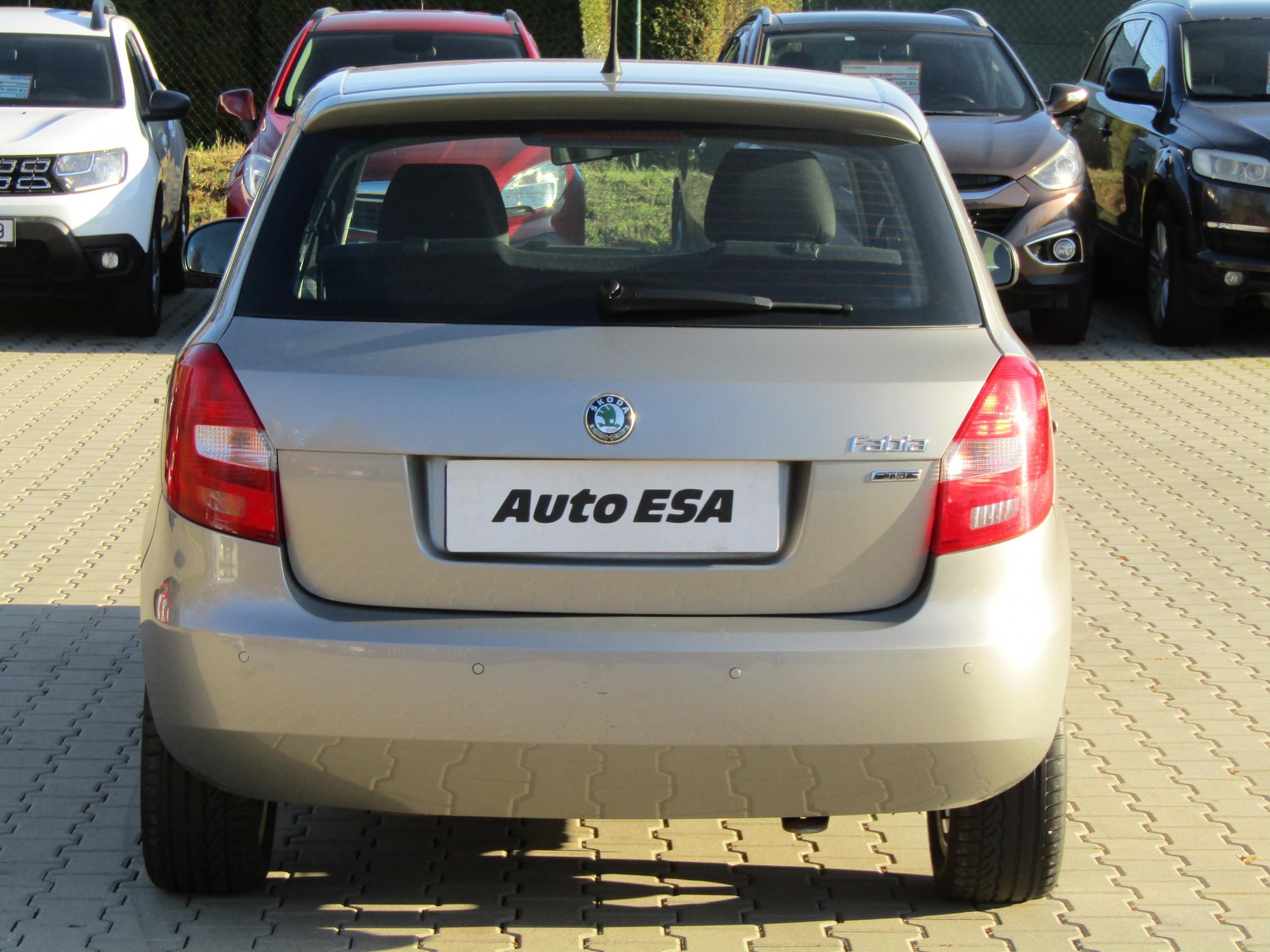 Škoda Fabia II, 2011 - pohled č. 5