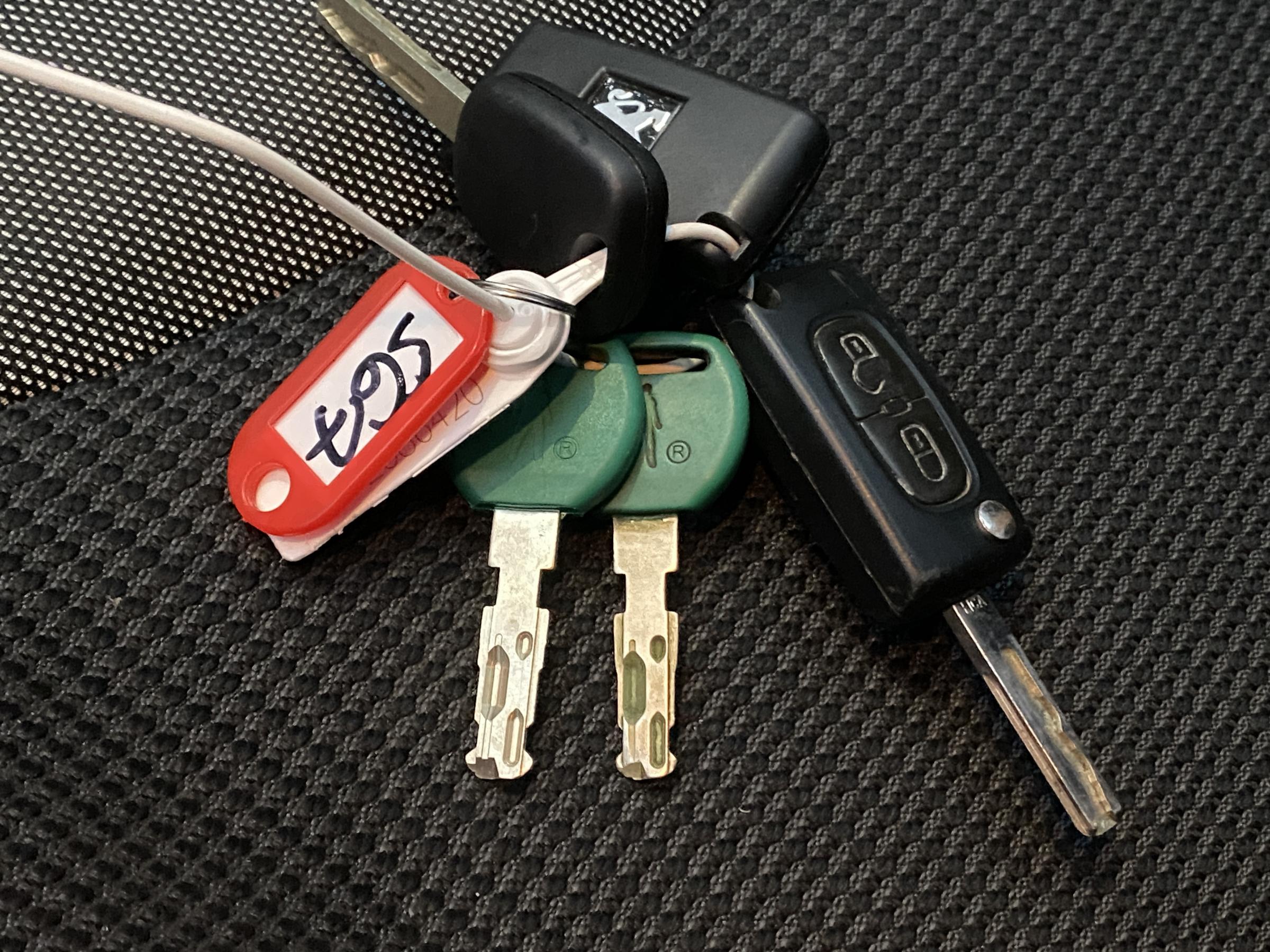 Peugeot 308, 2008 - pohled č. 17