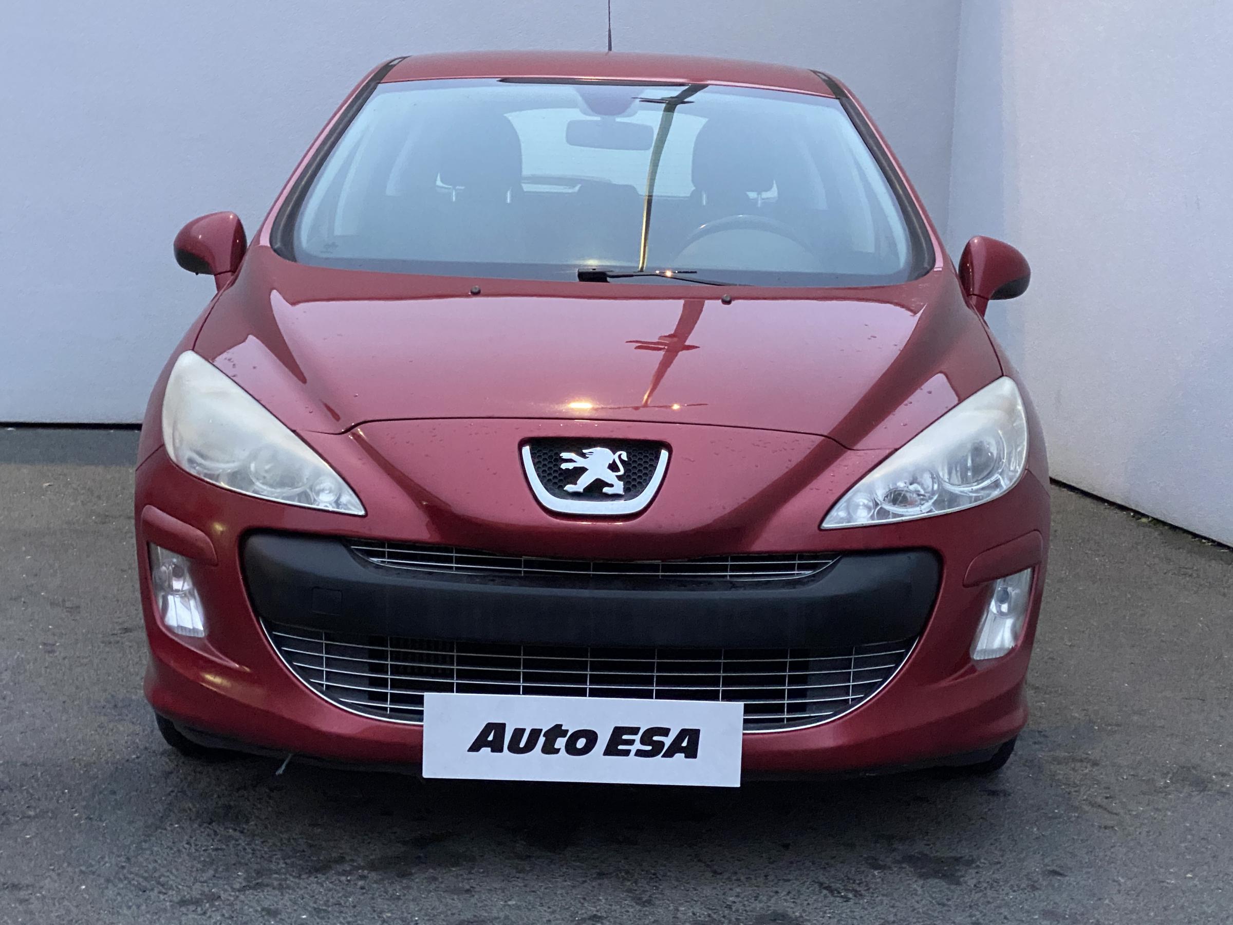 Peugeot 308, 2008 - pohled č. 2