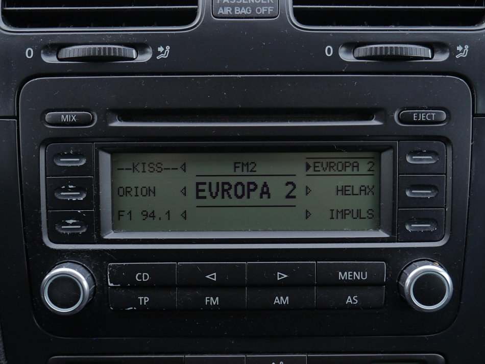 Volkswagen Golf 1.6FSi 