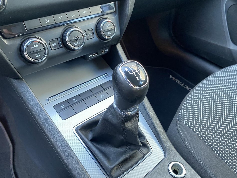 Škoda Octavia III 1.6 TDi Ambition