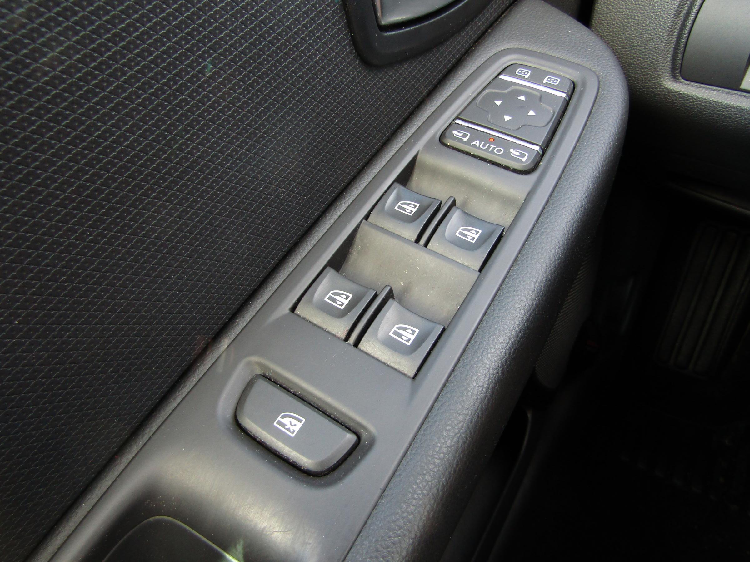 Renault Clio, 2016 - pohled č. 14