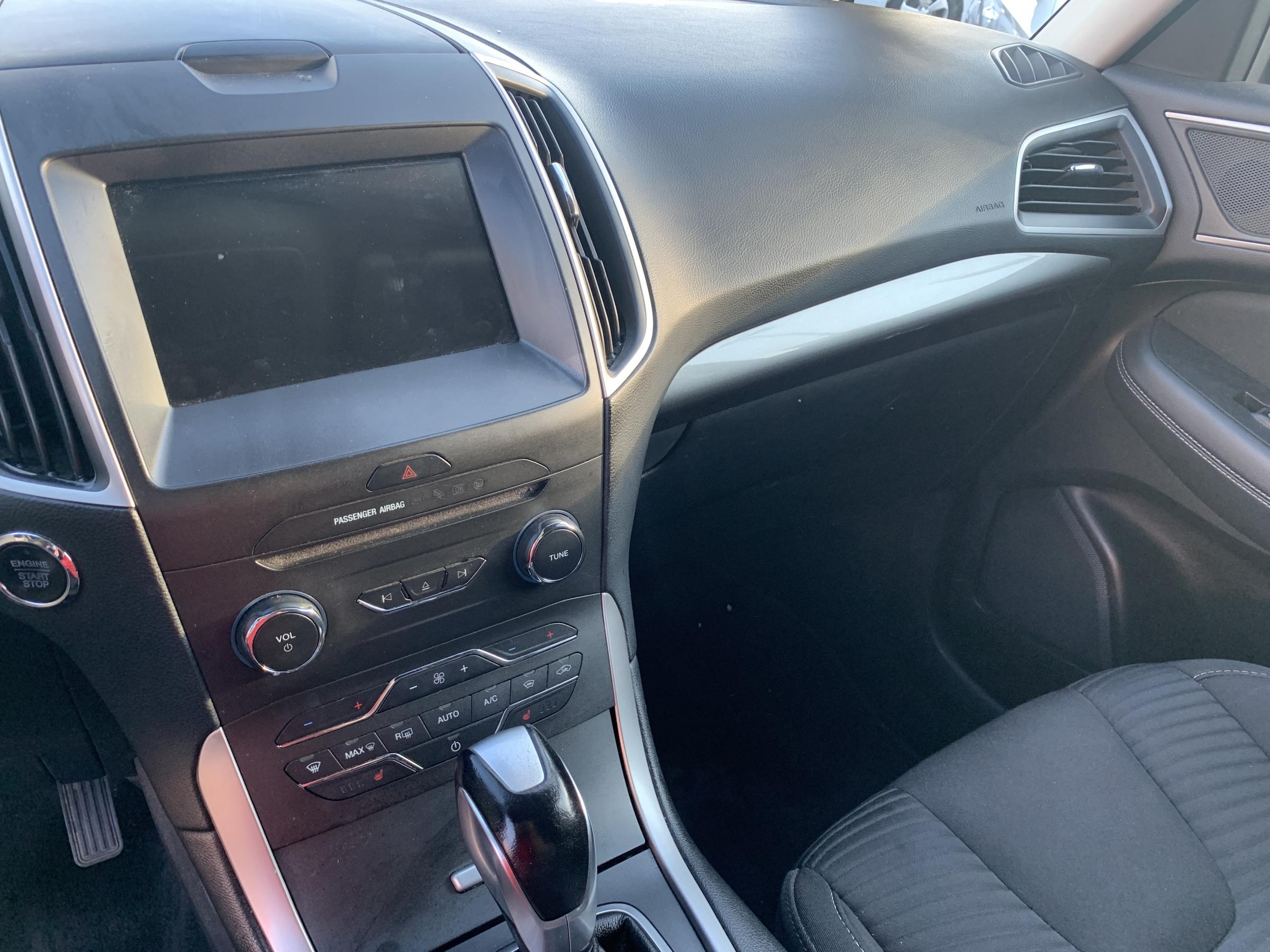 Ford S-MAX, 2018 - pohled č. 14