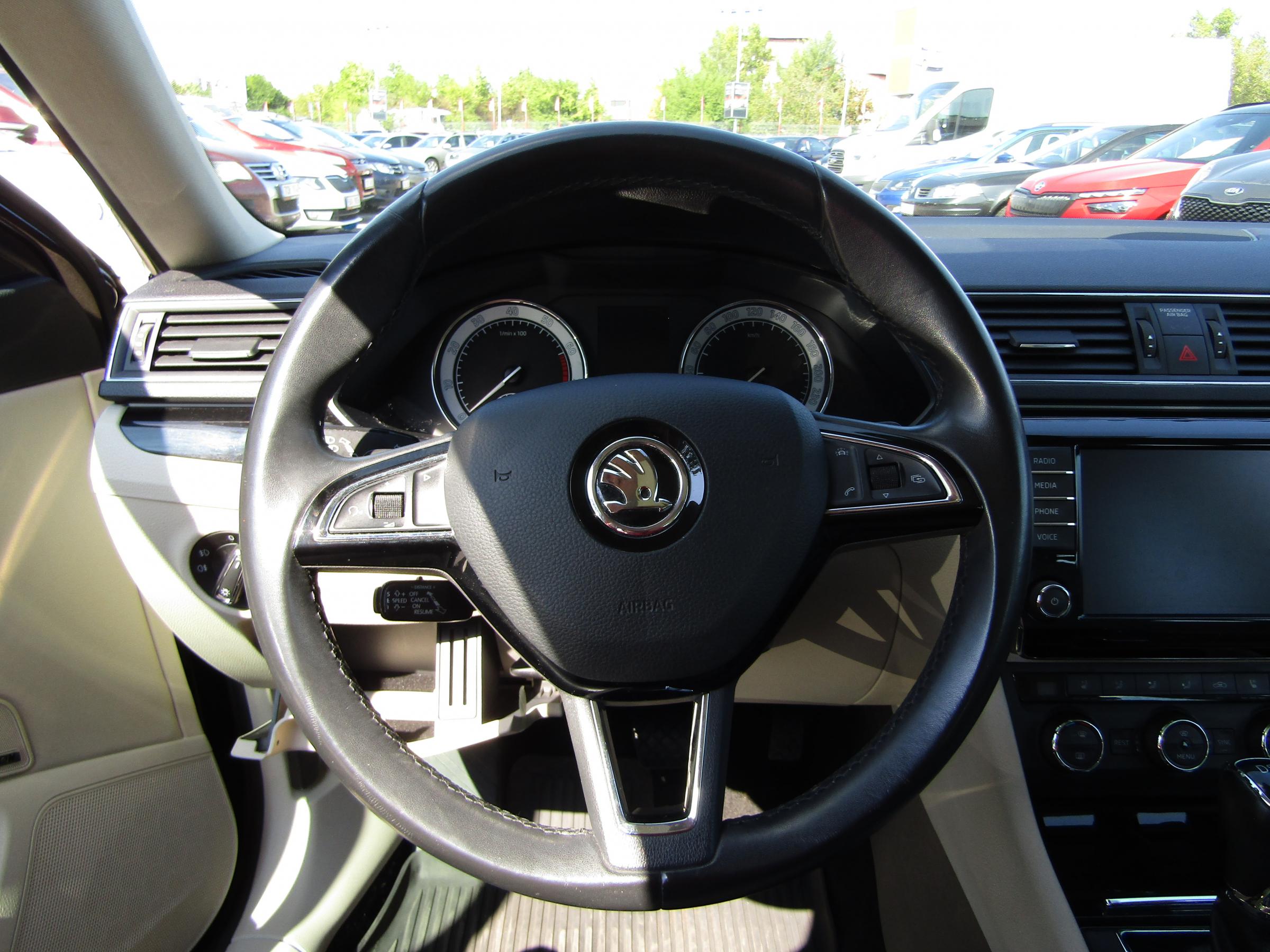 Škoda Superb III, 2016 - pohled č. 14