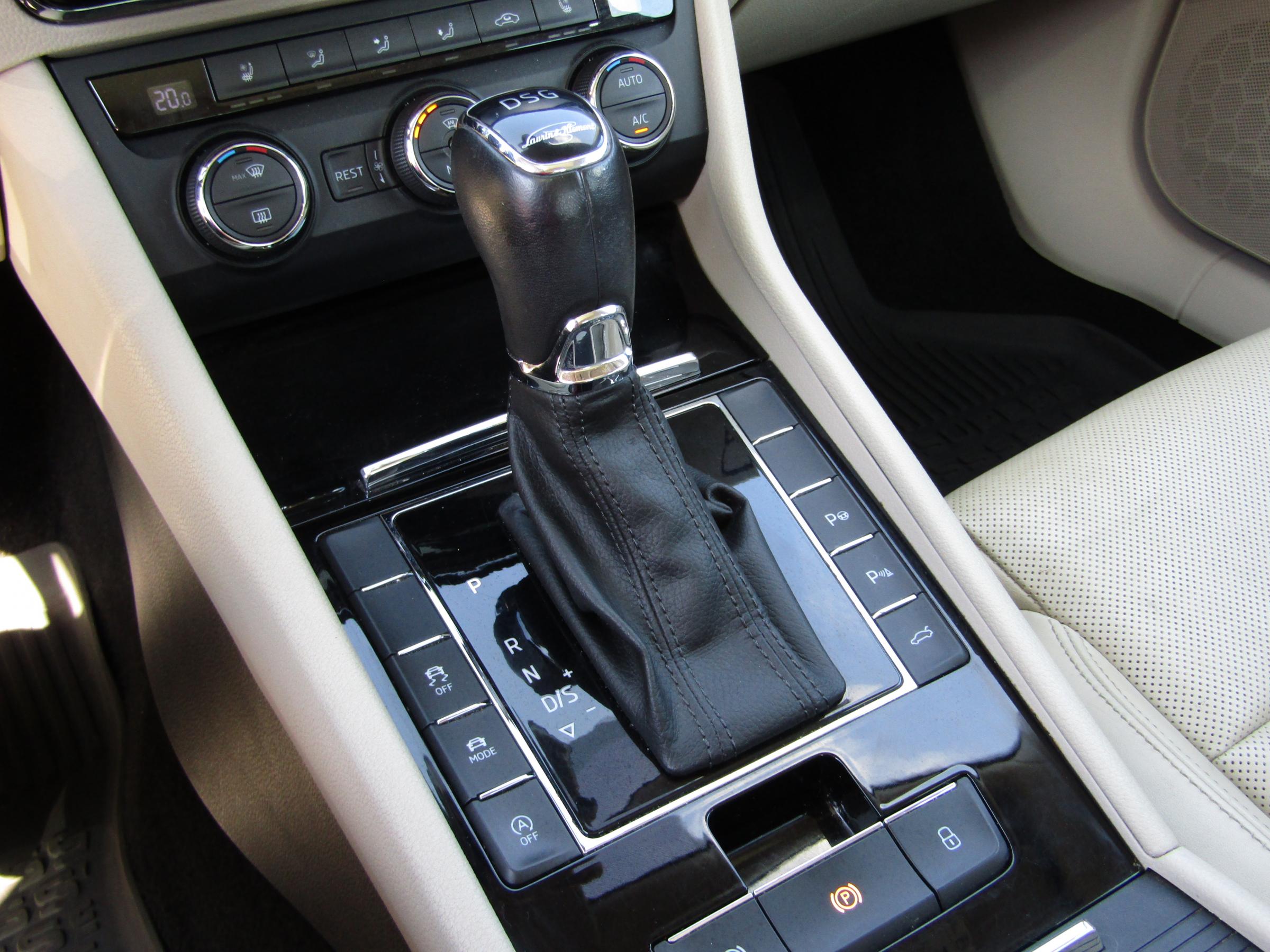 Škoda Superb III, 2016 - pohled č. 20