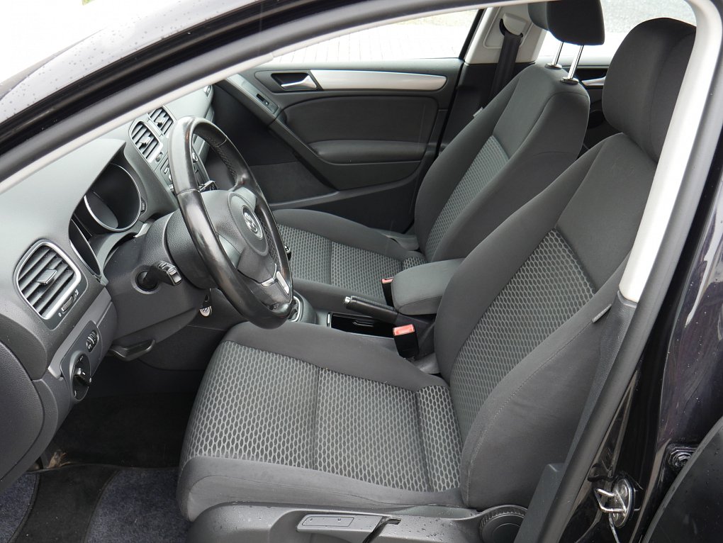 Volkswagen Golf 1.4i 