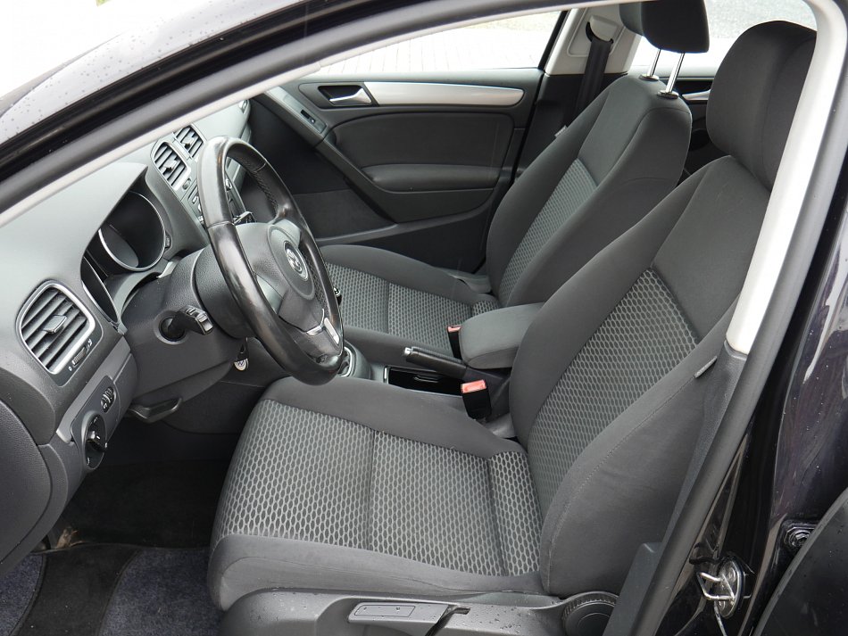 Volkswagen Golf 1.4i 
