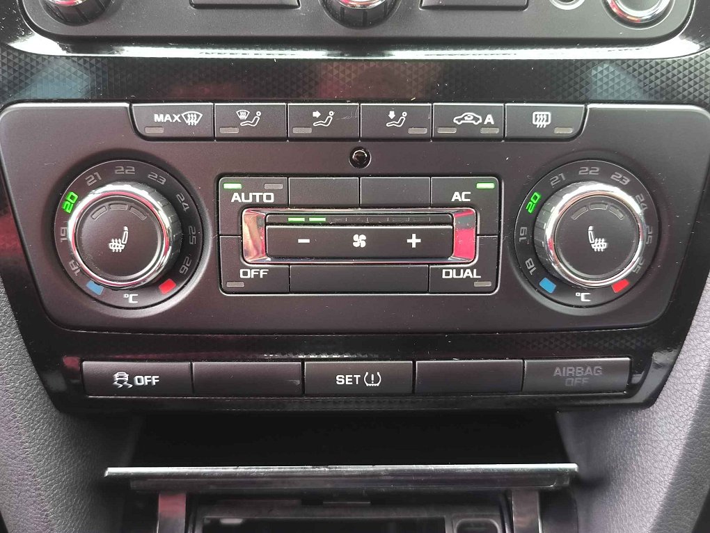 Škoda Octavia II 2.0 TDi RS