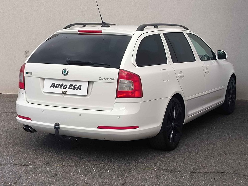 Škoda Octavia II 2.0 TDi RS