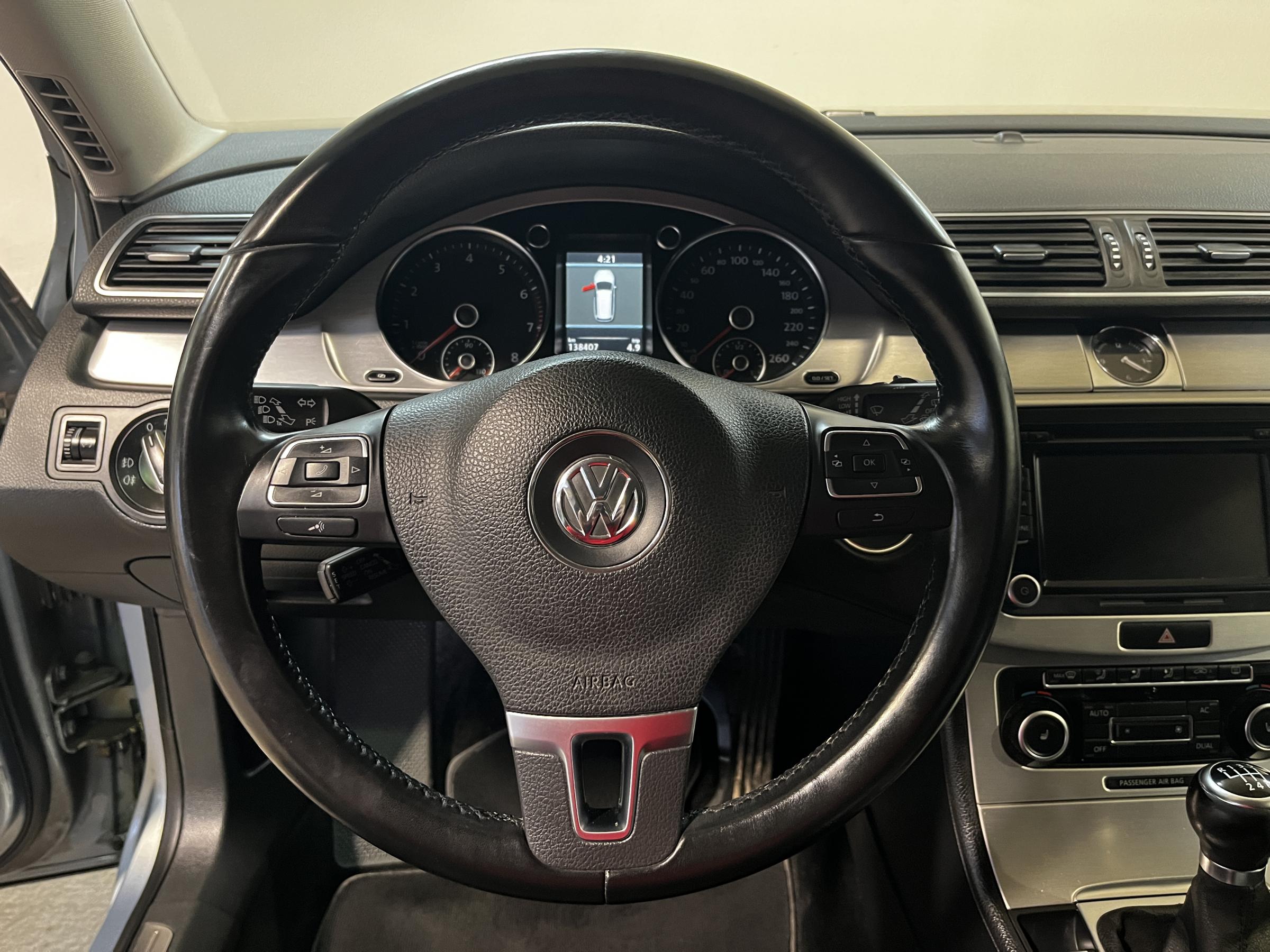 Volkswagen Passat, 2011 - pohled č. 16