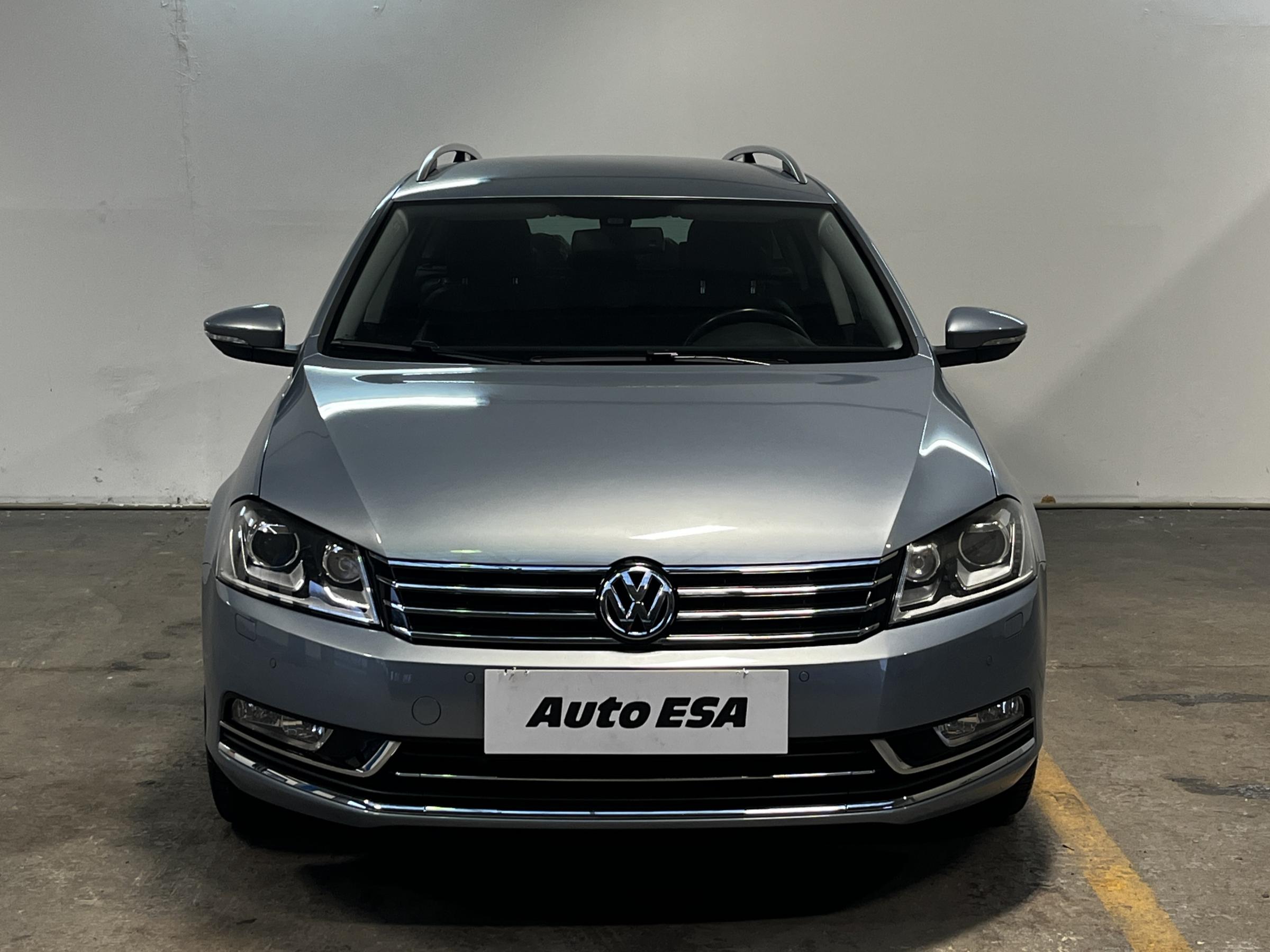 Volkswagen Passat, 2011 - pohled č. 2