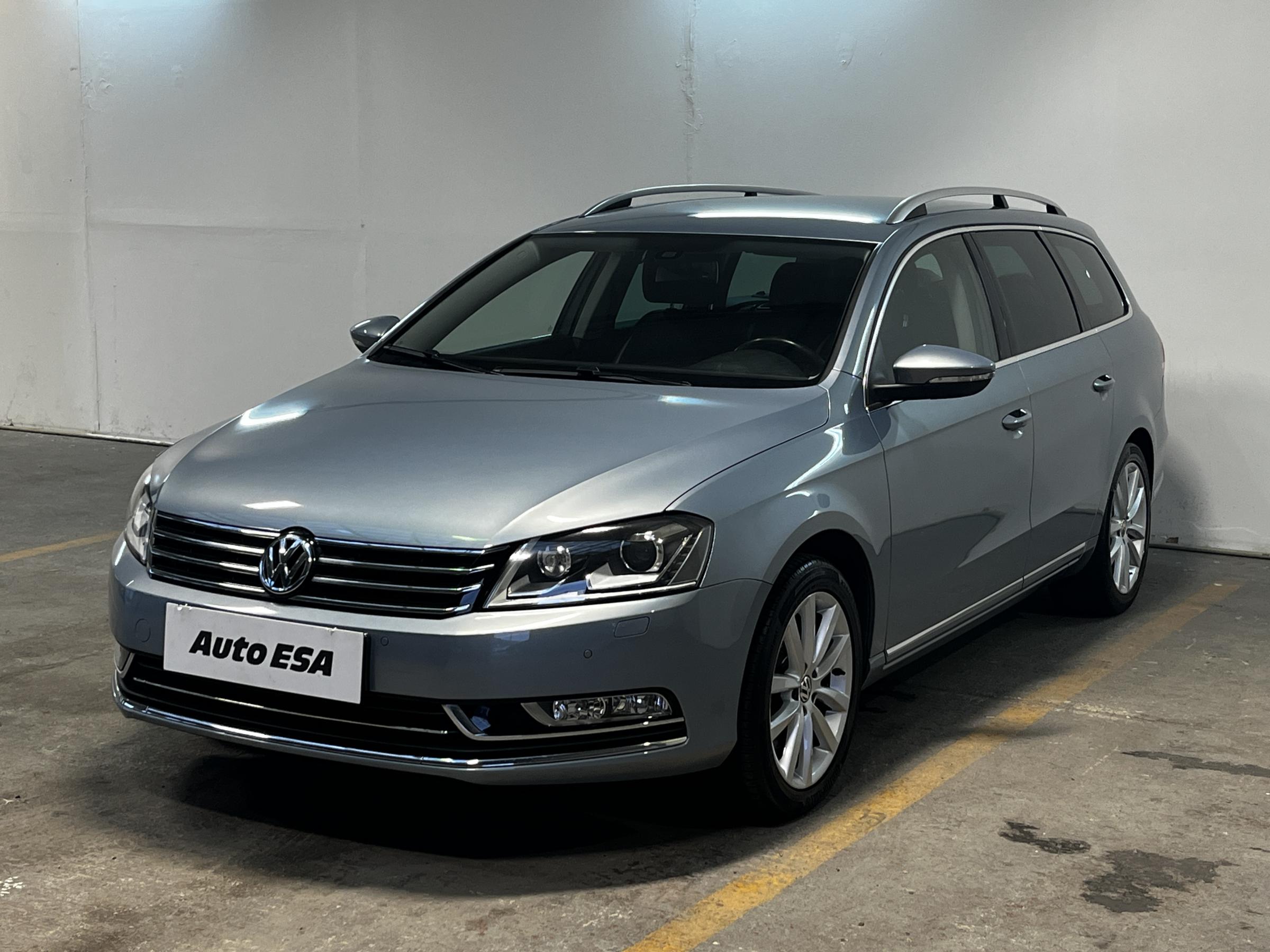 Volkswagen Passat, 2011 - pohled č. 3