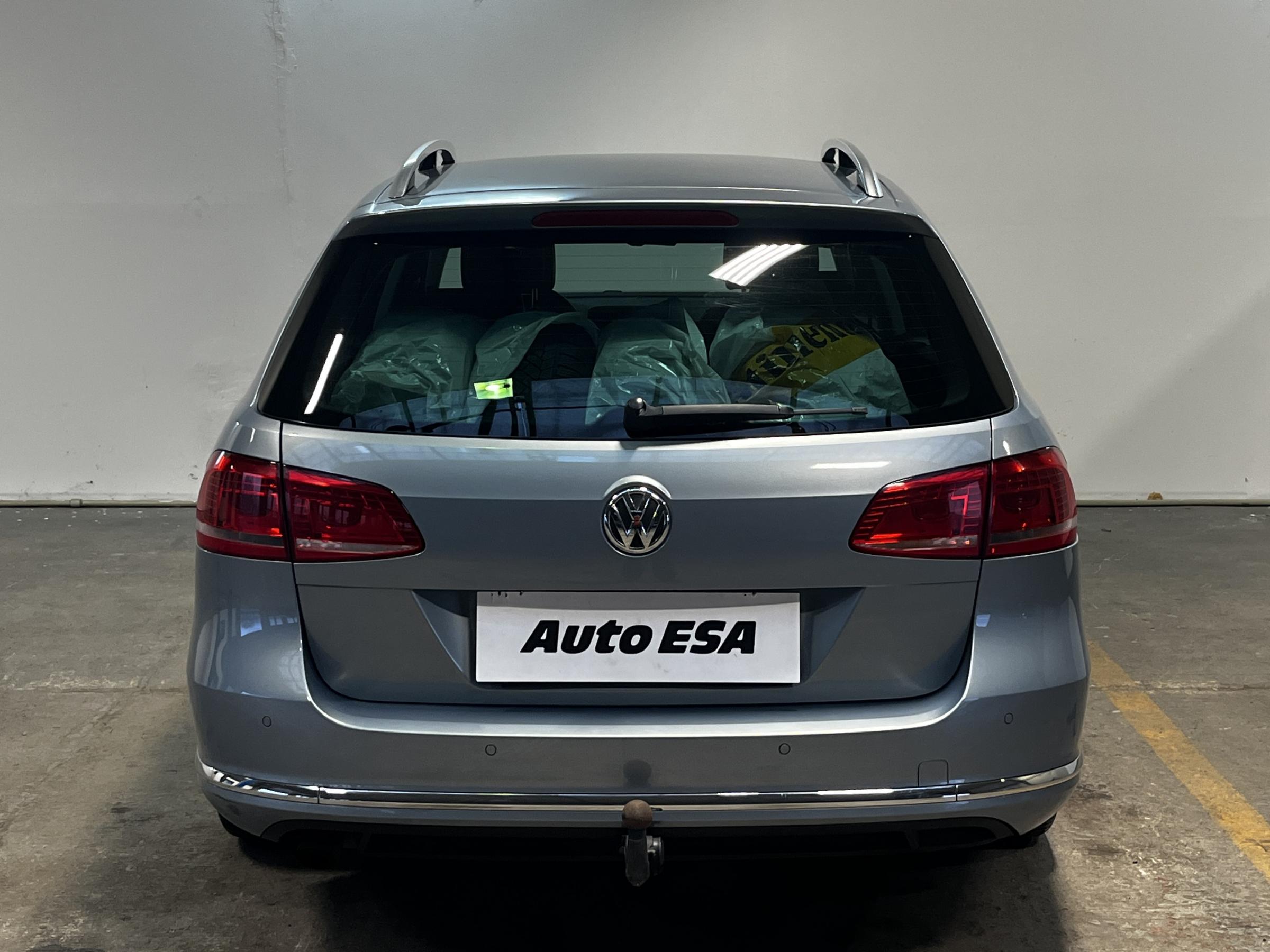 Volkswagen Passat, 2011 - pohled č. 5