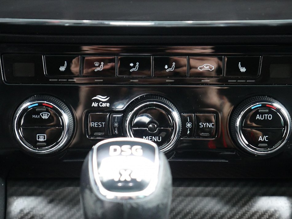 Škoda Superb III 2.0 TSi SportLine 4x4