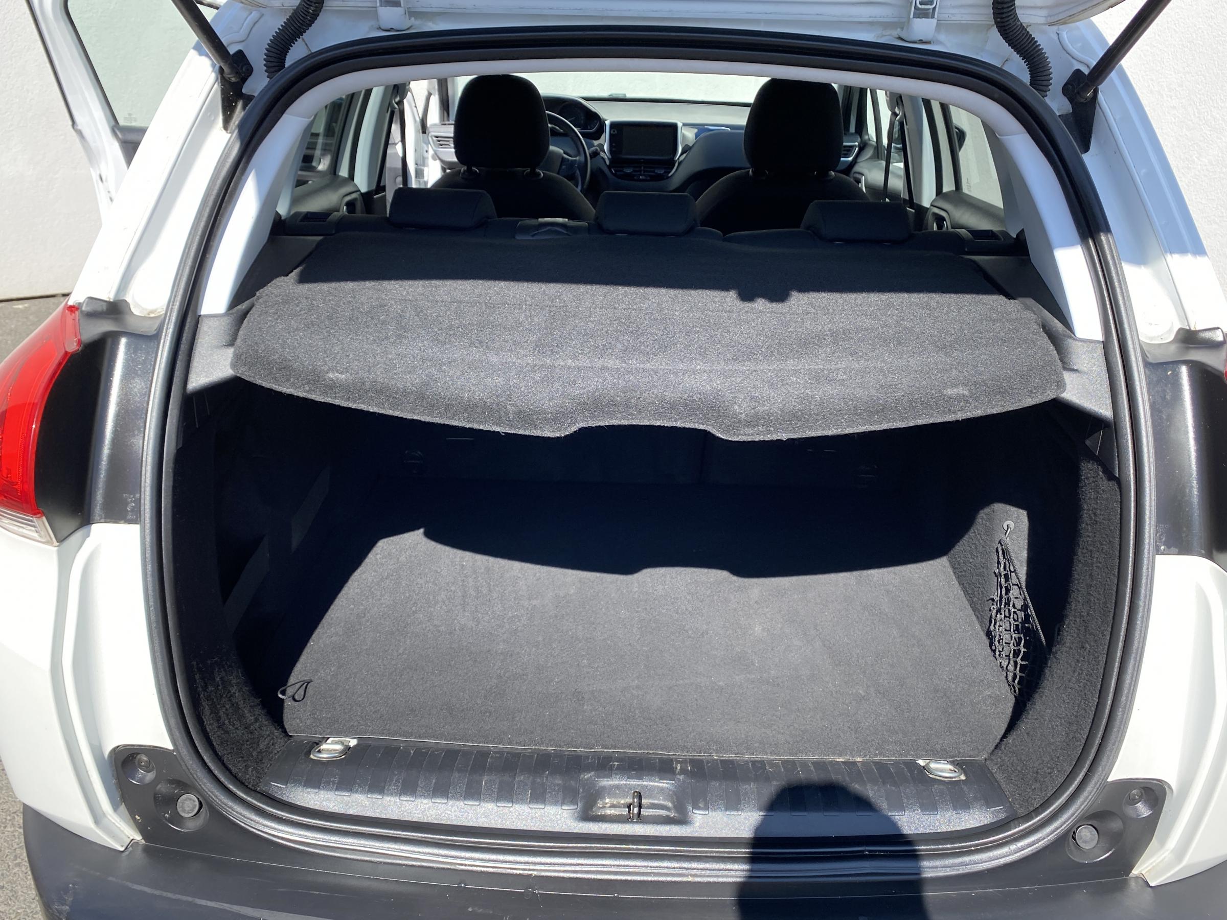 Peugeot 2008, 2016 - pohled č. 7