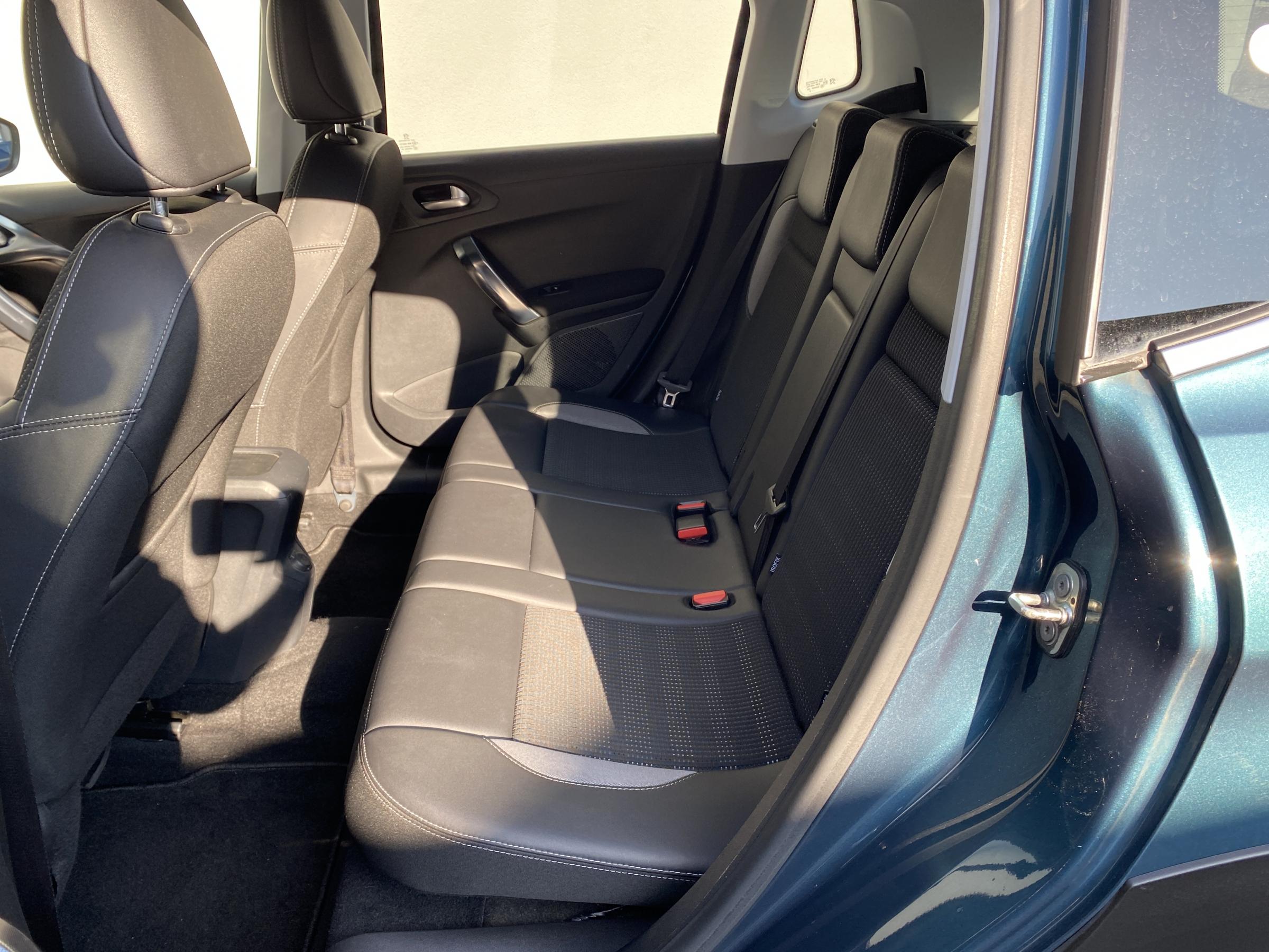 Peugeot 2008, 2016 - pohled č. 10