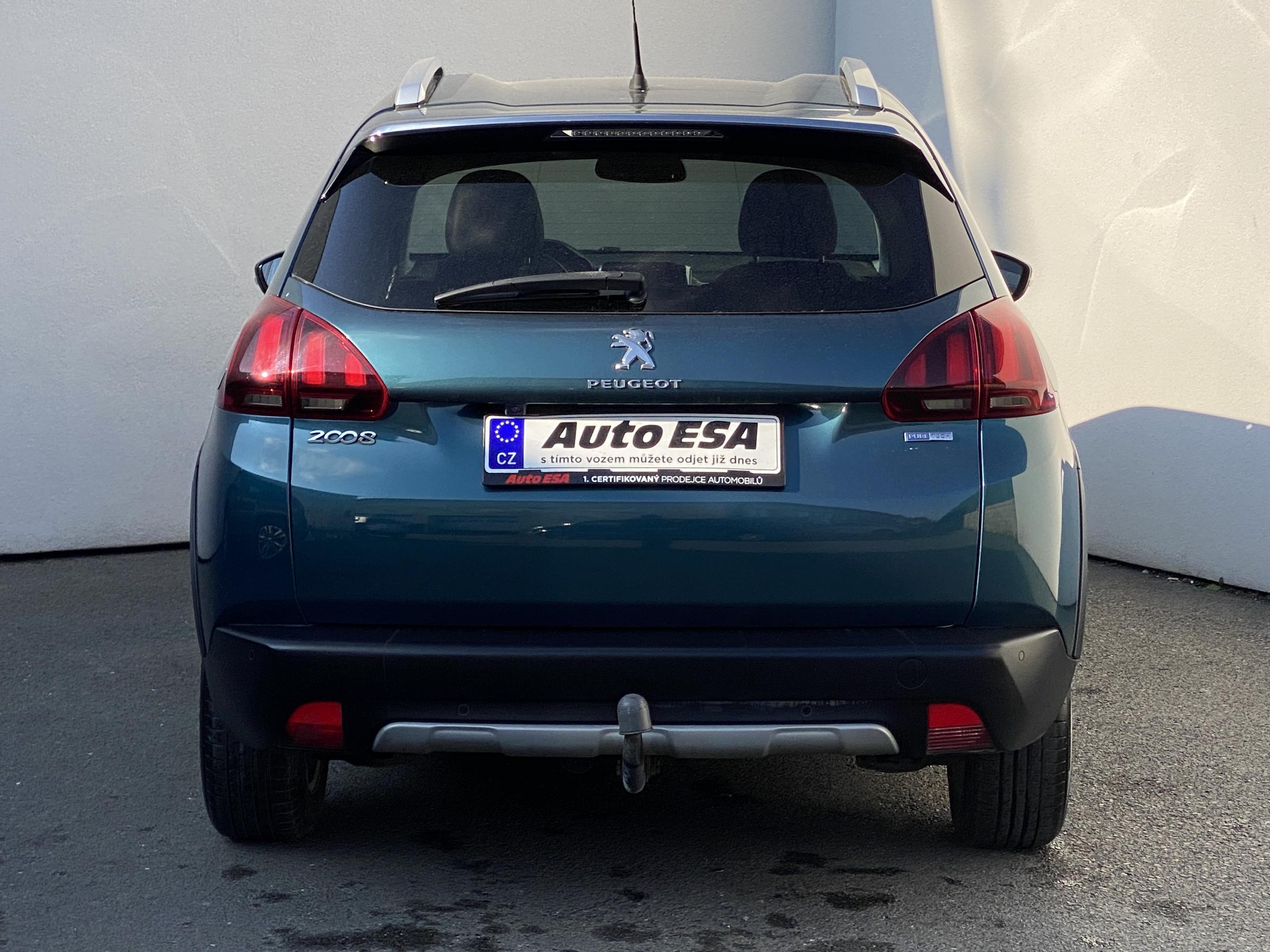 Peugeot 2008, 2016 - pohled č. 5