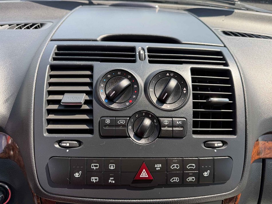 Mercedes-Benz Viano 2.2CDi  L2 7míst