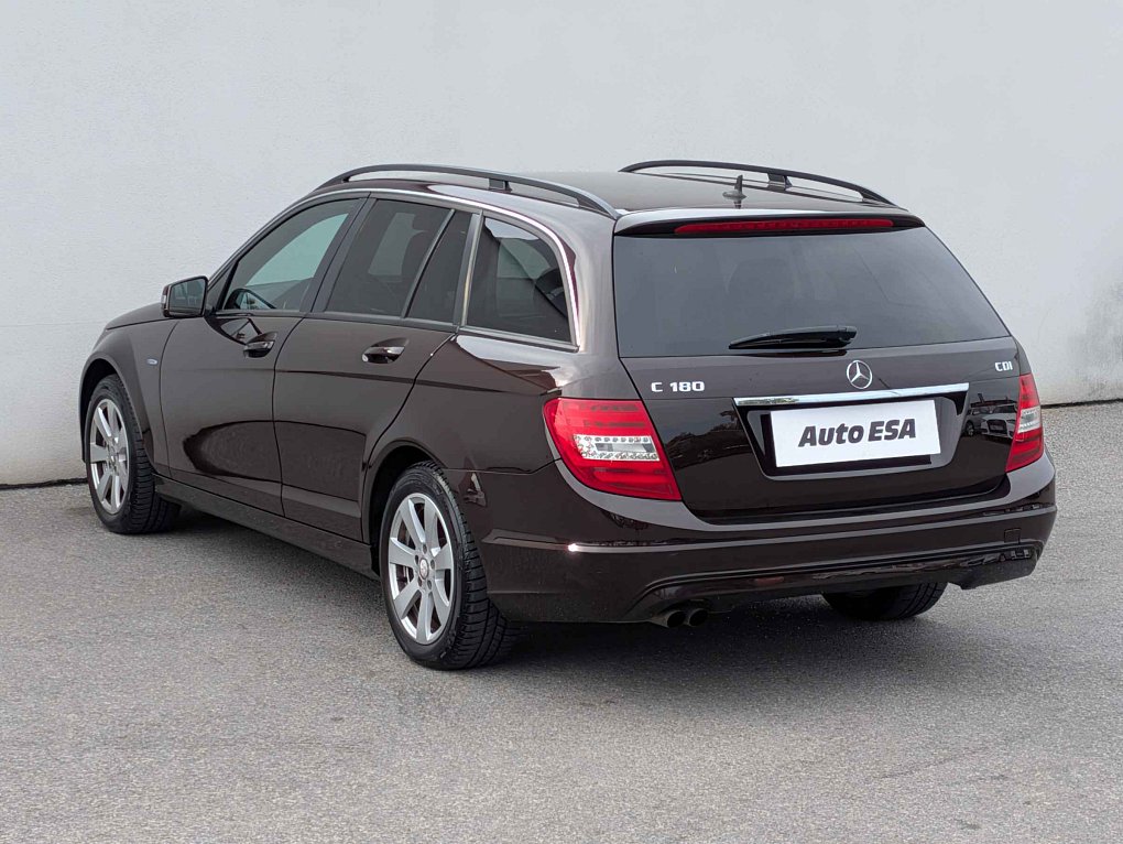 Mercedes-Benz Třída C 2.2 CDi  C 180