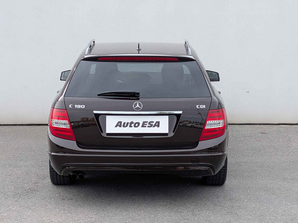 Mercedes-Benz Třída C 2.2 CDi  C 180