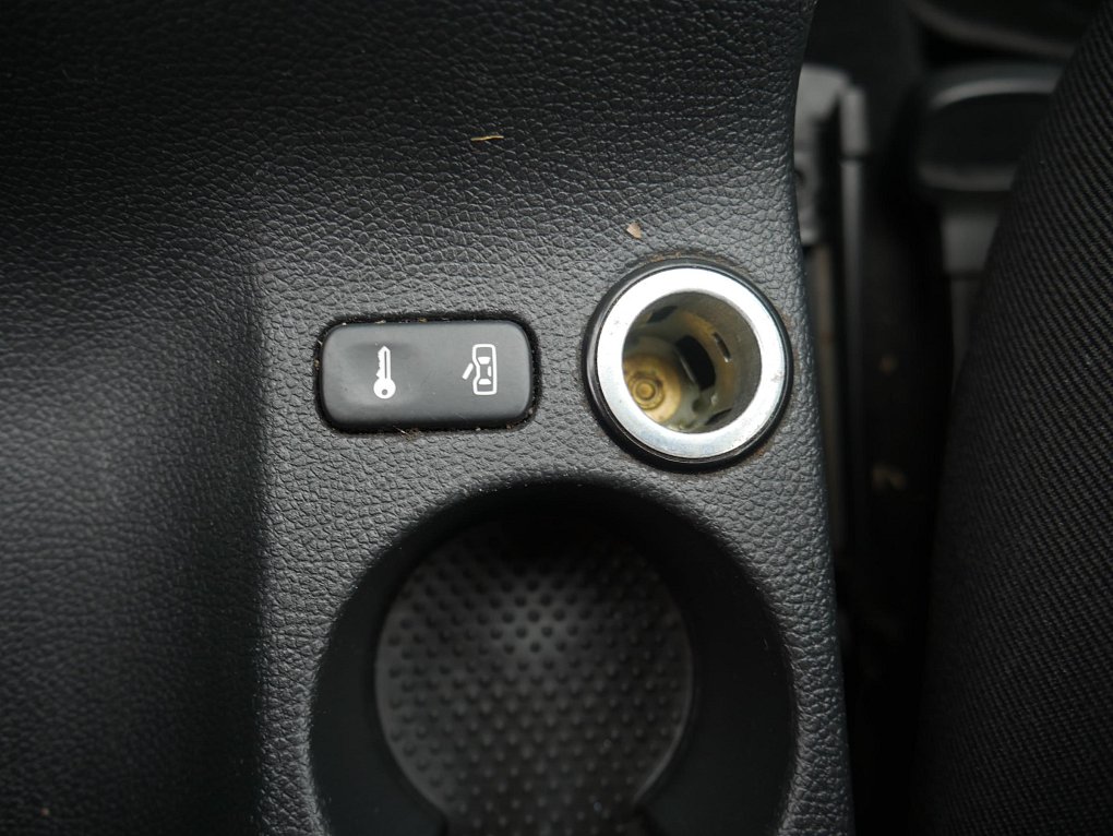 Škoda Octavia II 1.6 TDi Ambiente