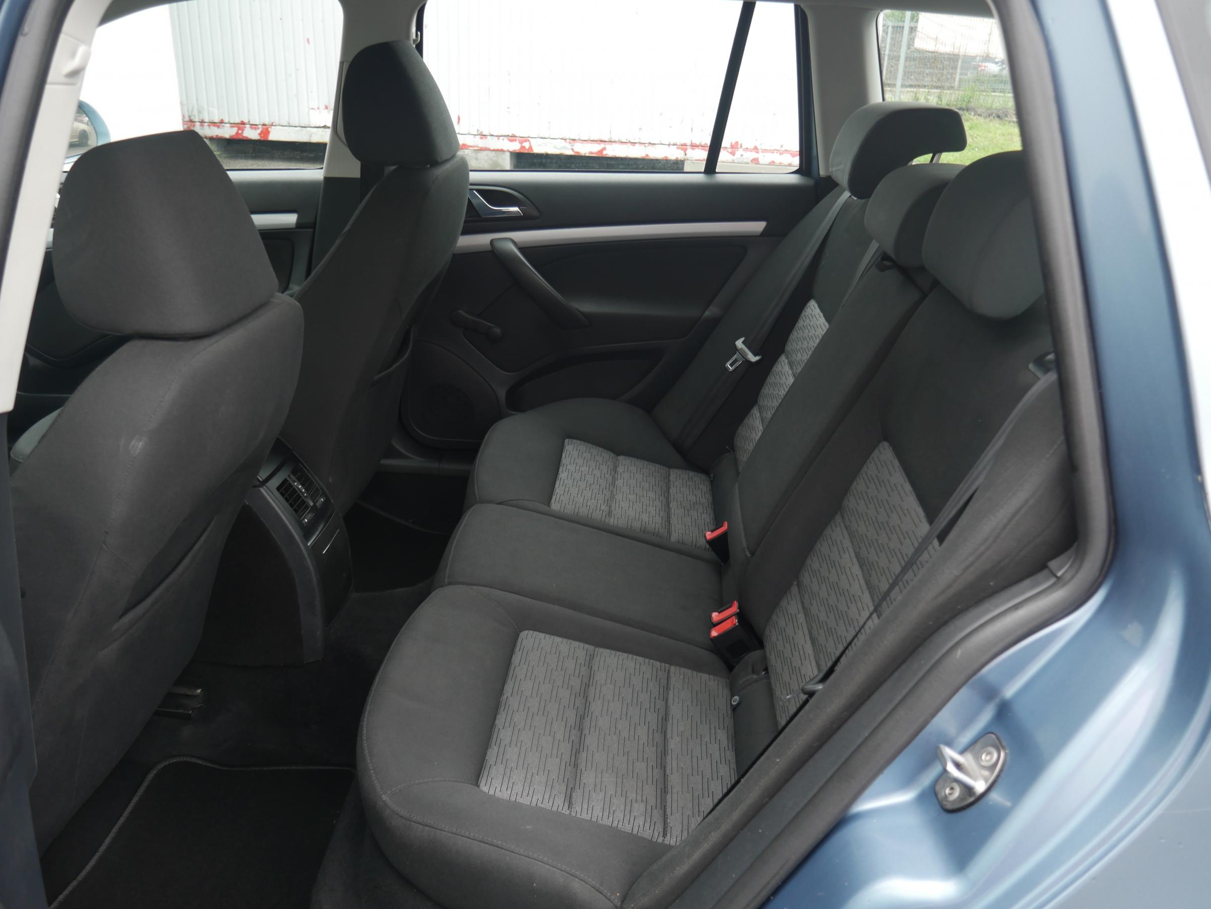 Škoda Octavia, 2009 - pohled č. 10