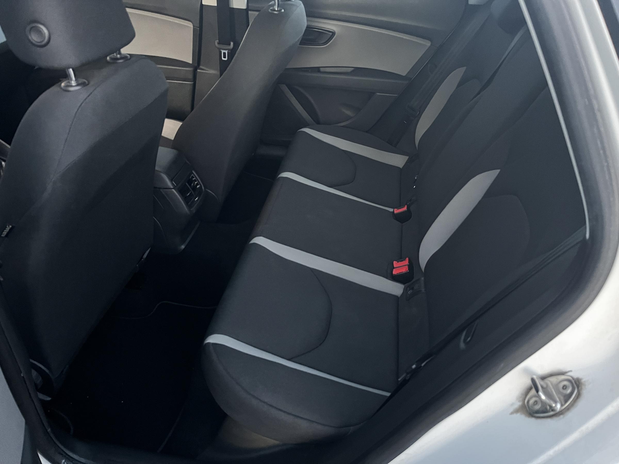 Seat Leon, 2016 - pohled č. 10