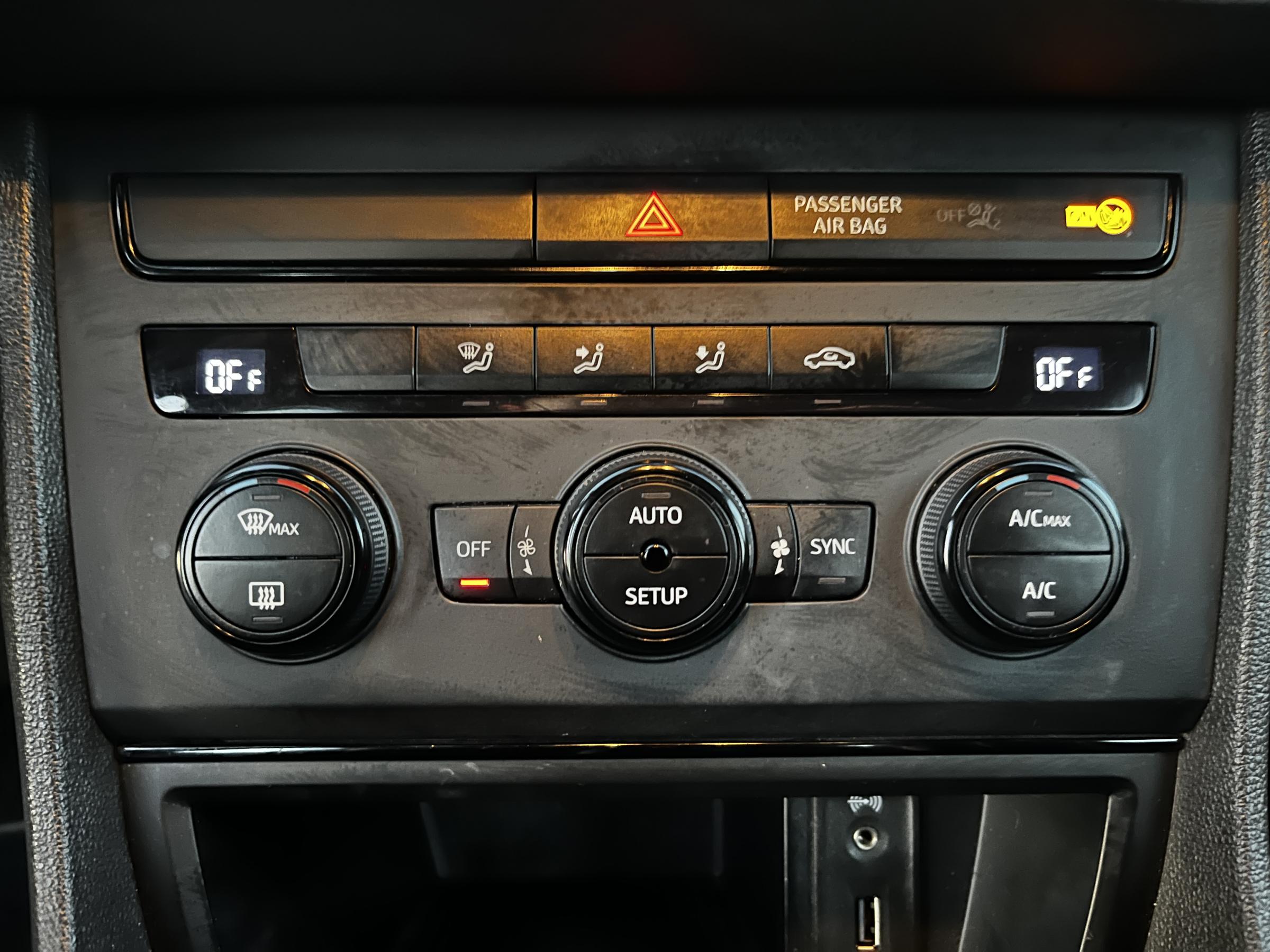 Seat Leon, 2016 - pohled č. 13