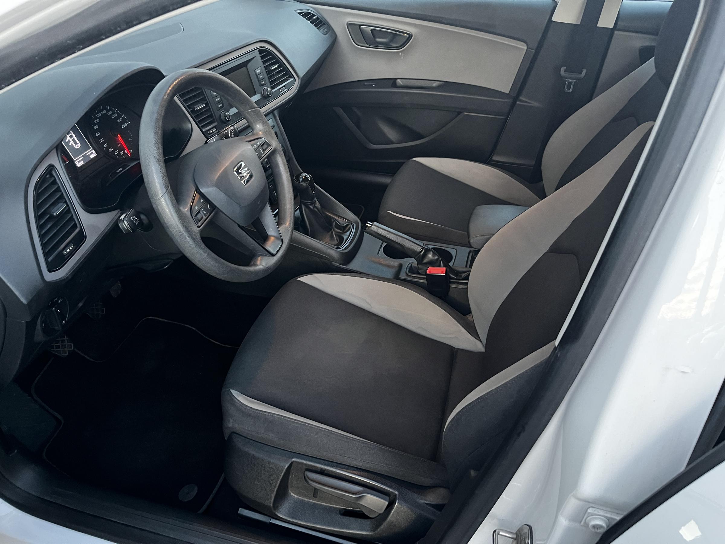 Seat Leon, 2016 - pohled č. 9