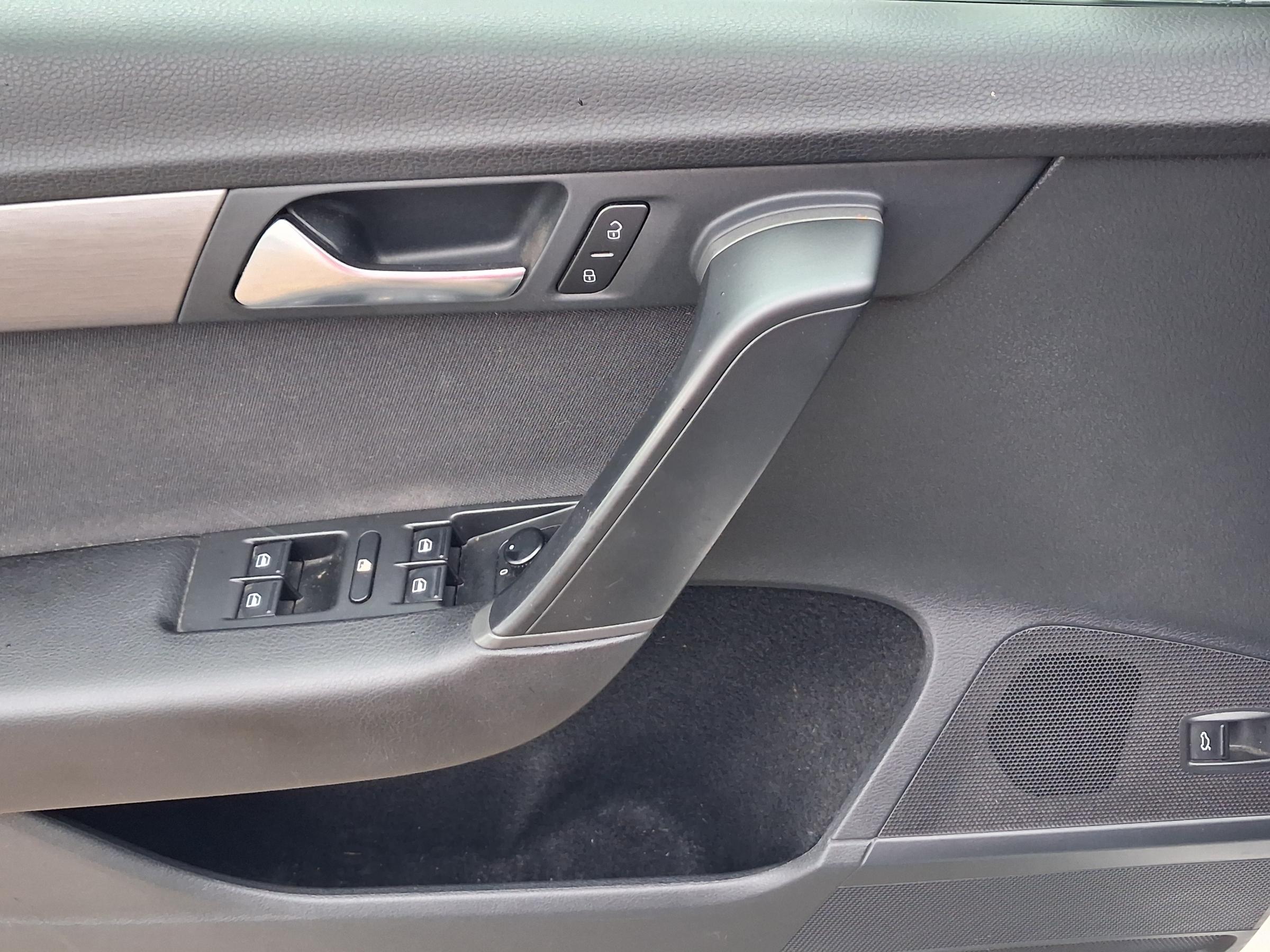 Volkswagen Passat, 2012 - pohled č. 11