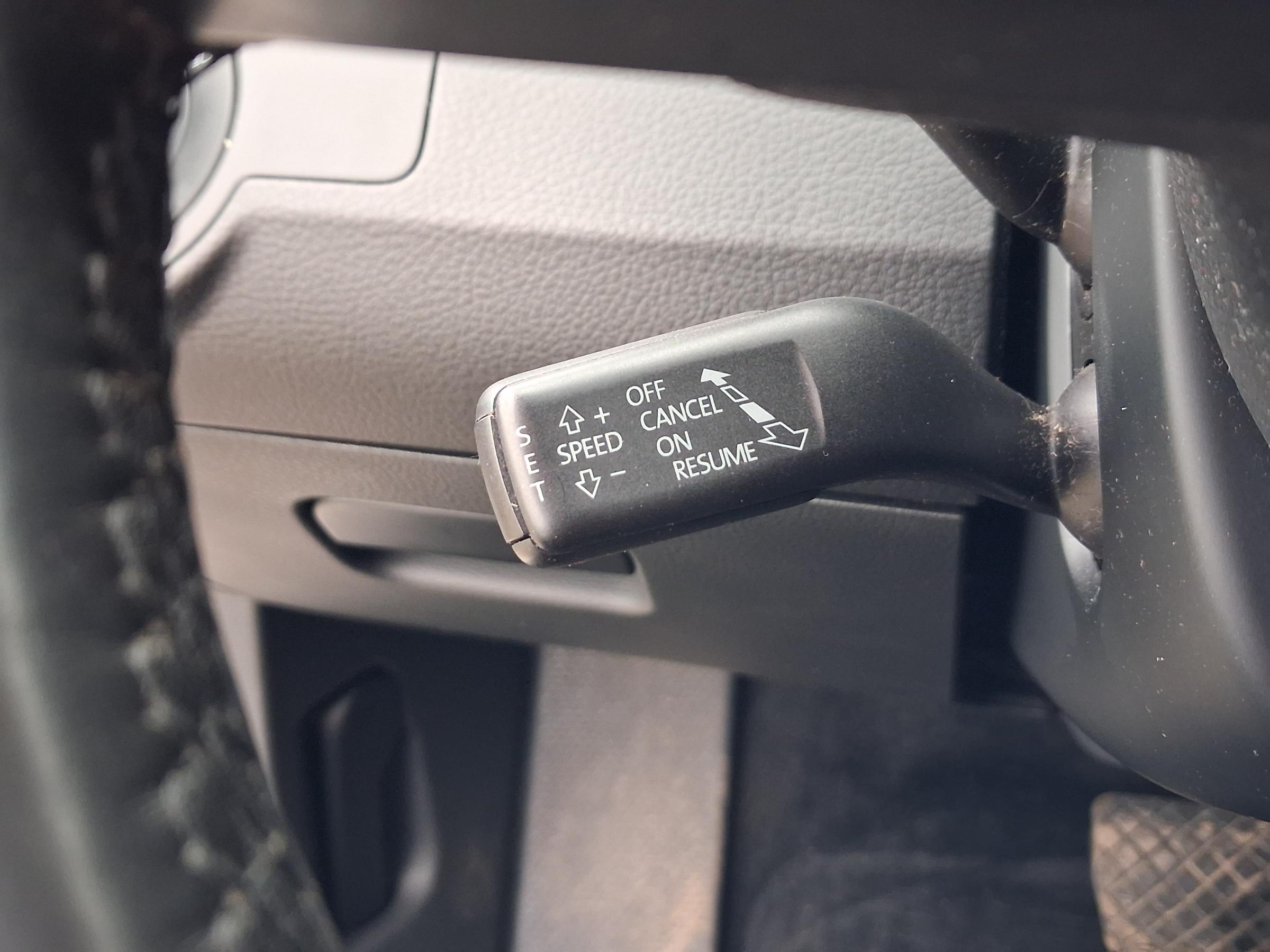 Volkswagen Passat, 2012 - pohled č. 13