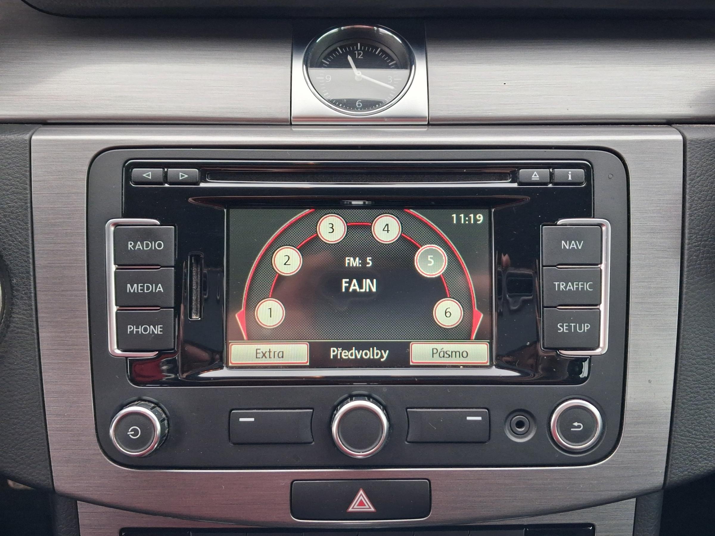 Volkswagen Passat, 2012 - pohled č. 16