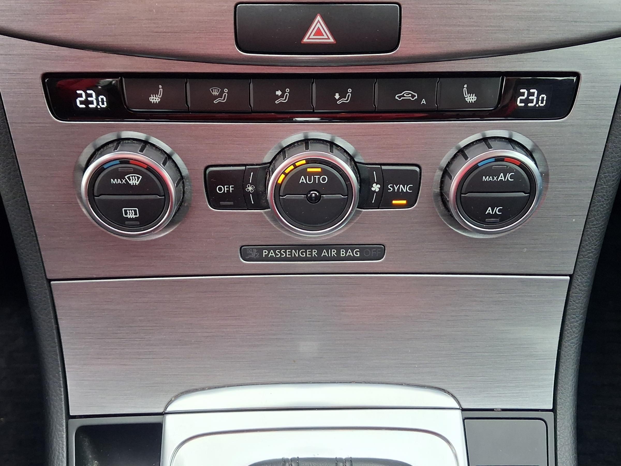 Volkswagen Passat, 2012 - pohled č. 19