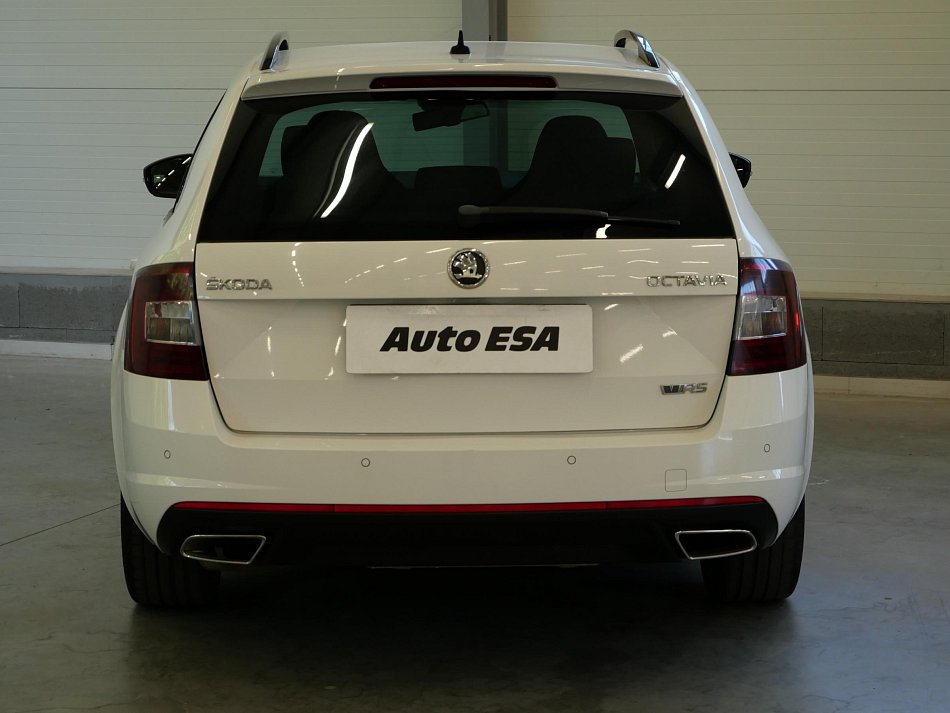 Škoda Octavia III 2.0 TDi RS