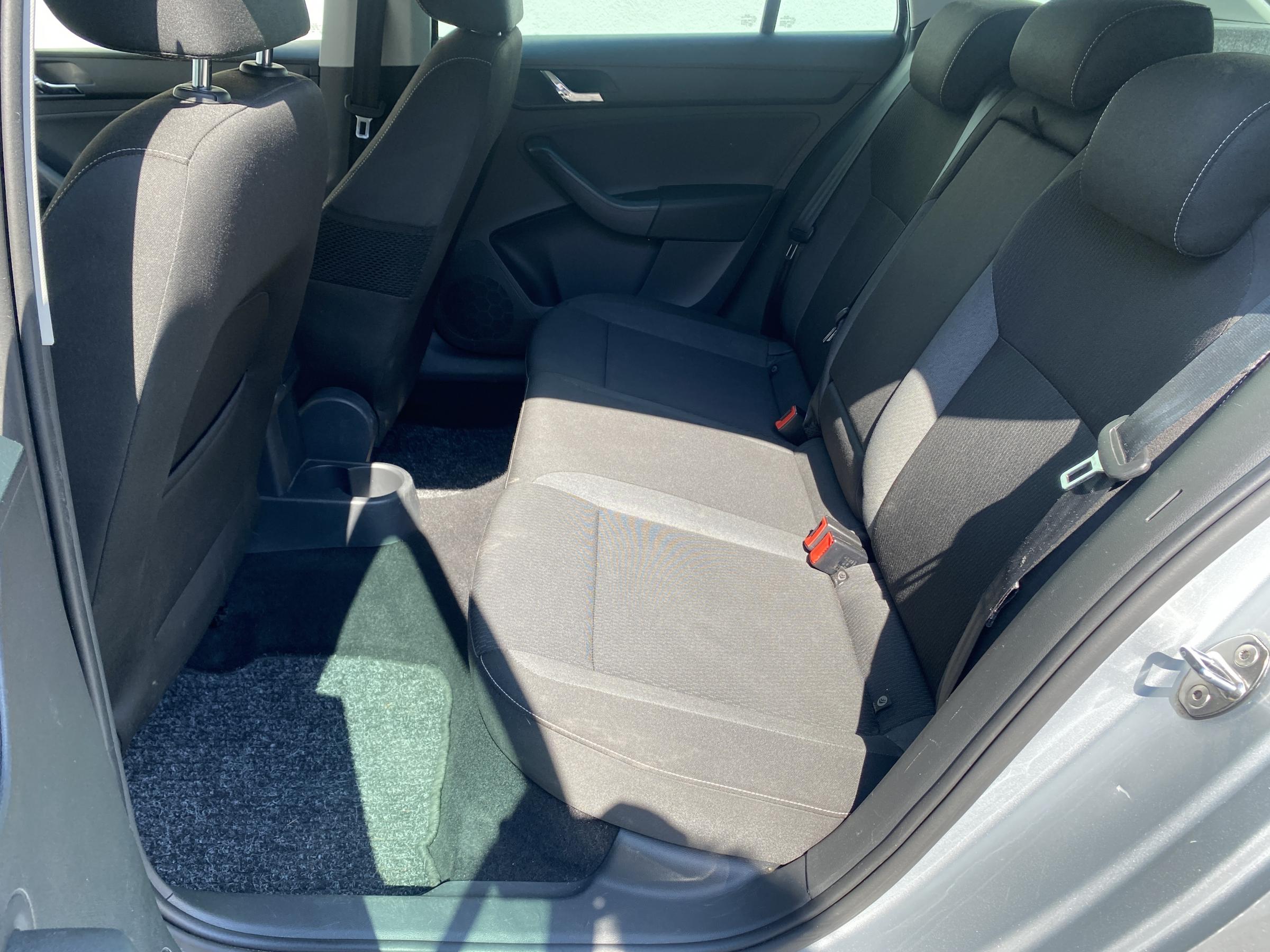 Škoda Rapid, 2014 - pohled č. 11