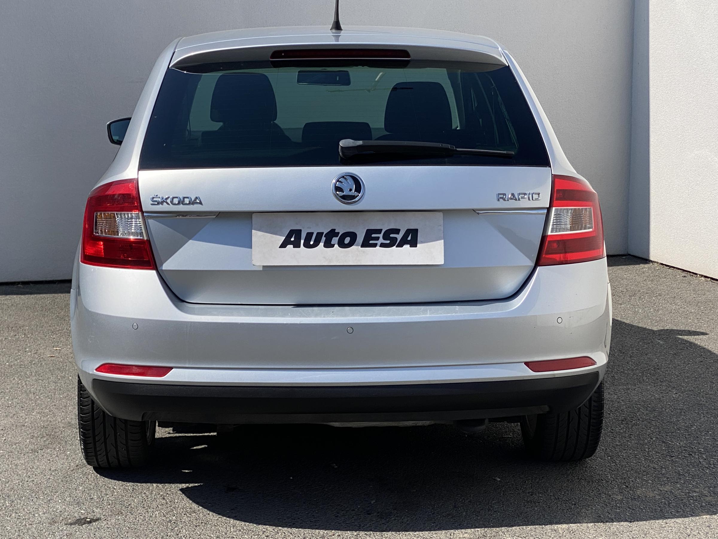 Škoda Rapid, 2014 - pohled č. 5