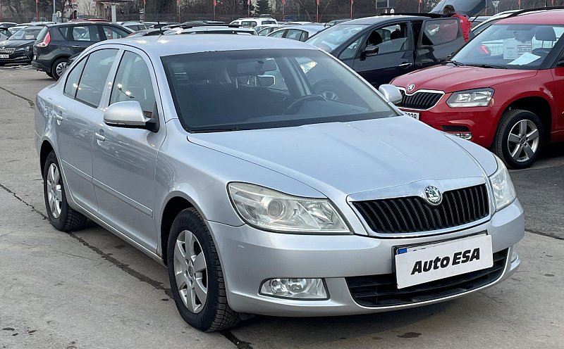 Škoda Octavia II 2.0 TDi Elegance