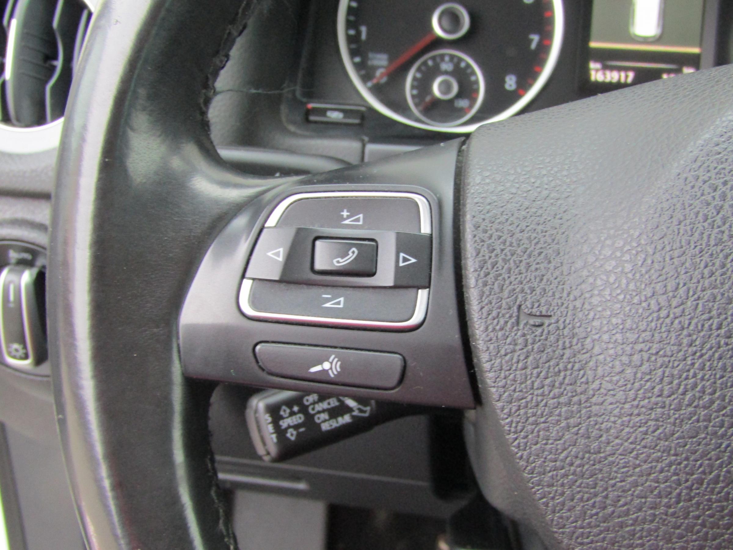 Volkswagen Tiguan, 2012 - pohled č. 17