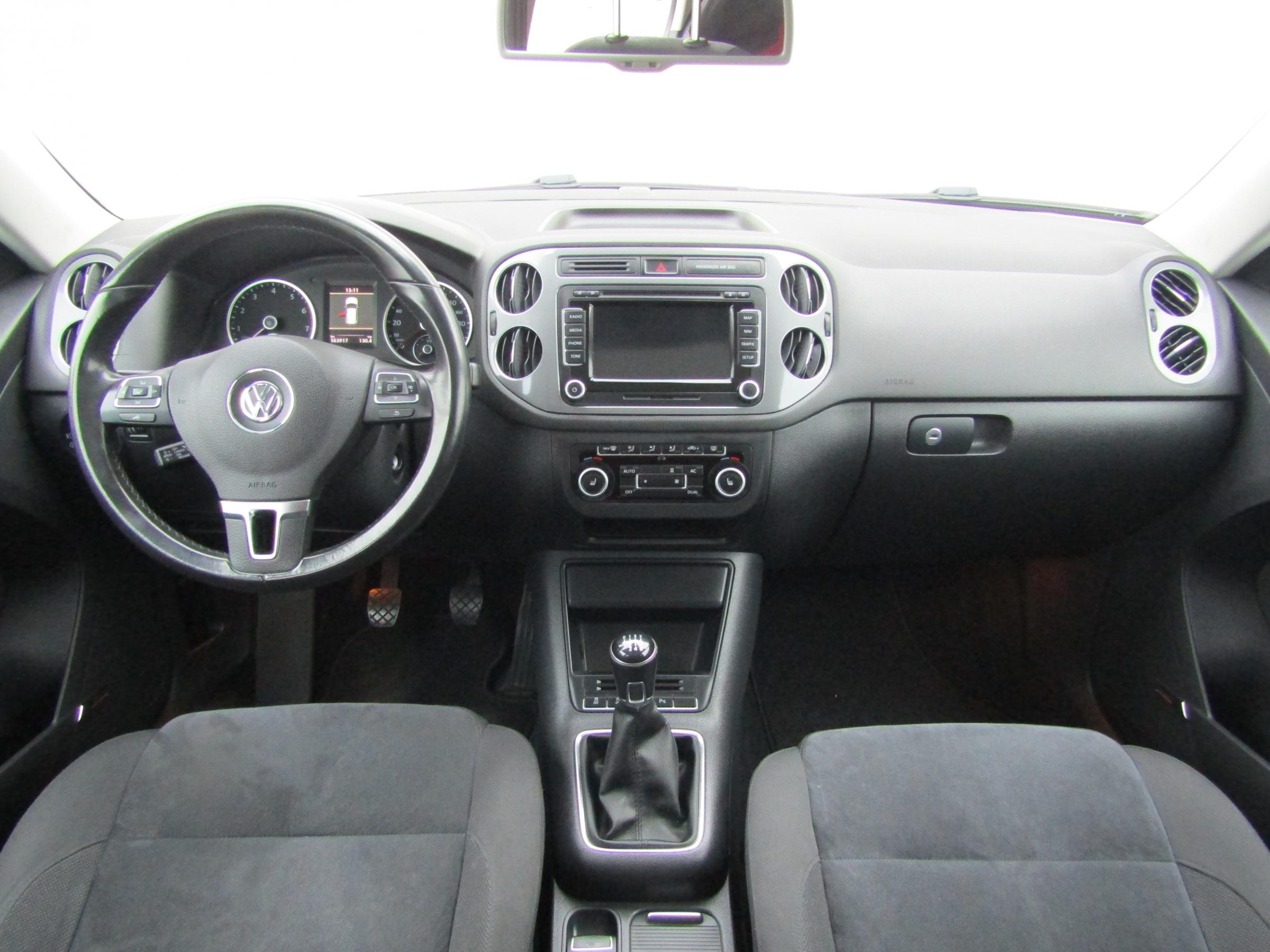 Volkswagen Tiguan, 2012 - pohled č. 8