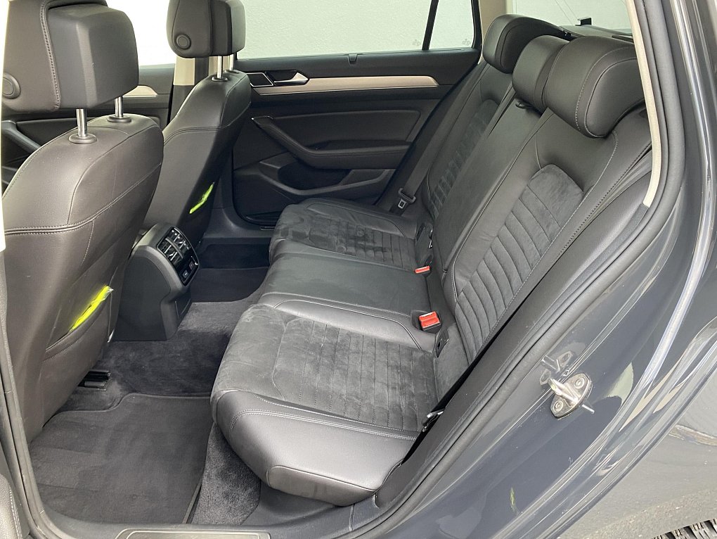 Volkswagen Passat 2.0 TDi Highline