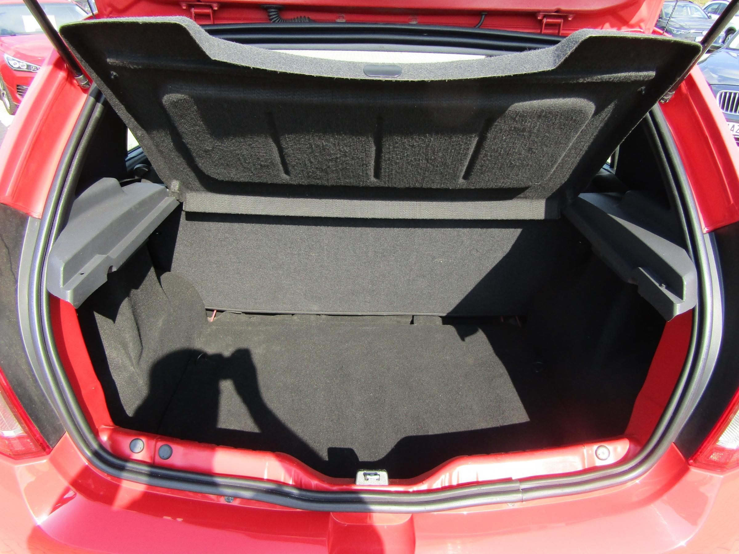 Dacia Sandero, 2009 - pohled č. 7