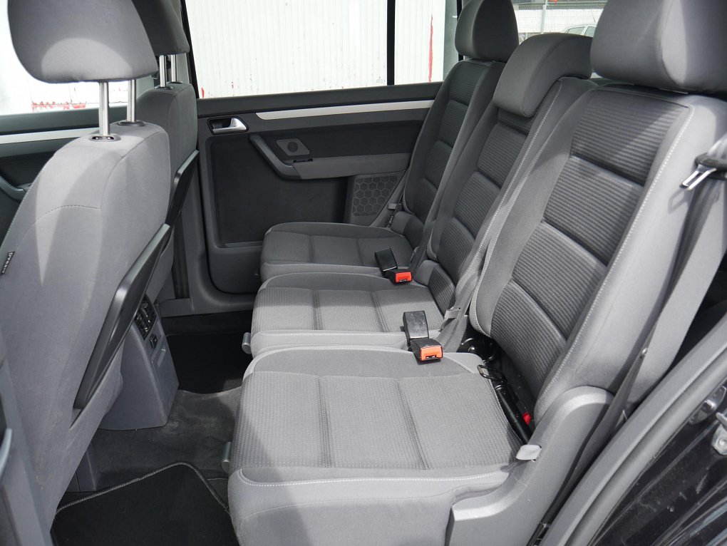 Volkswagen Touran 1.4 TSi 