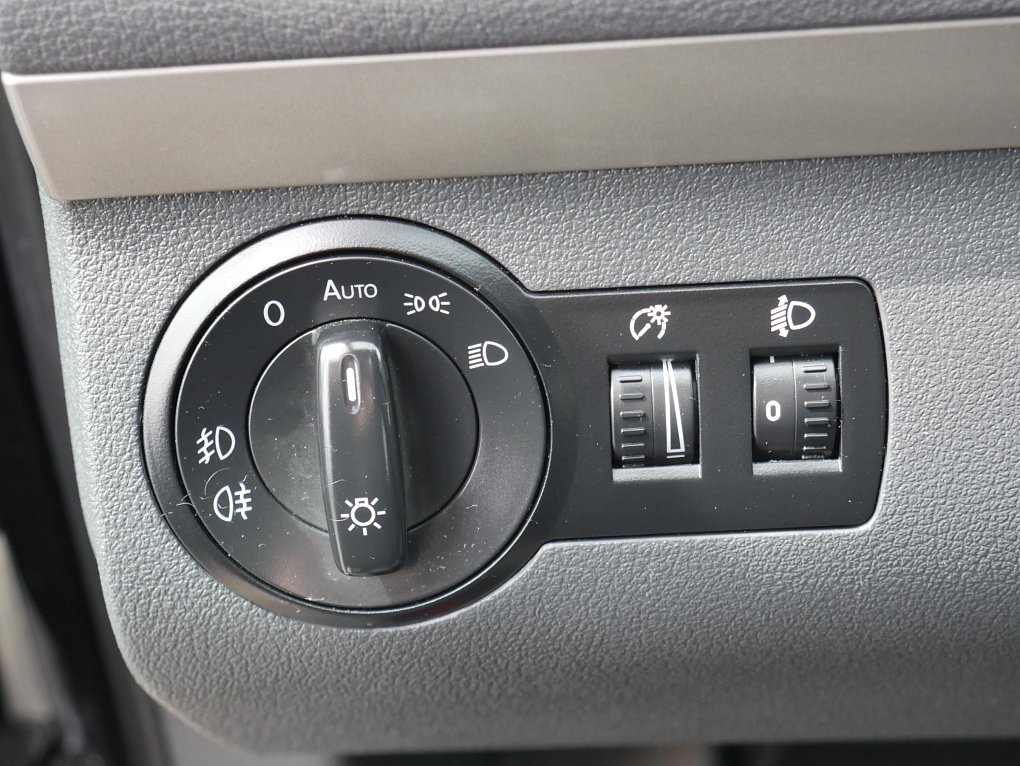 Volkswagen Touran 1.4 TSi 