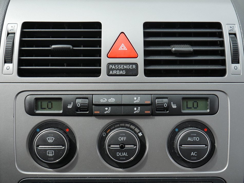 Volkswagen Touran 1.4 TSi 