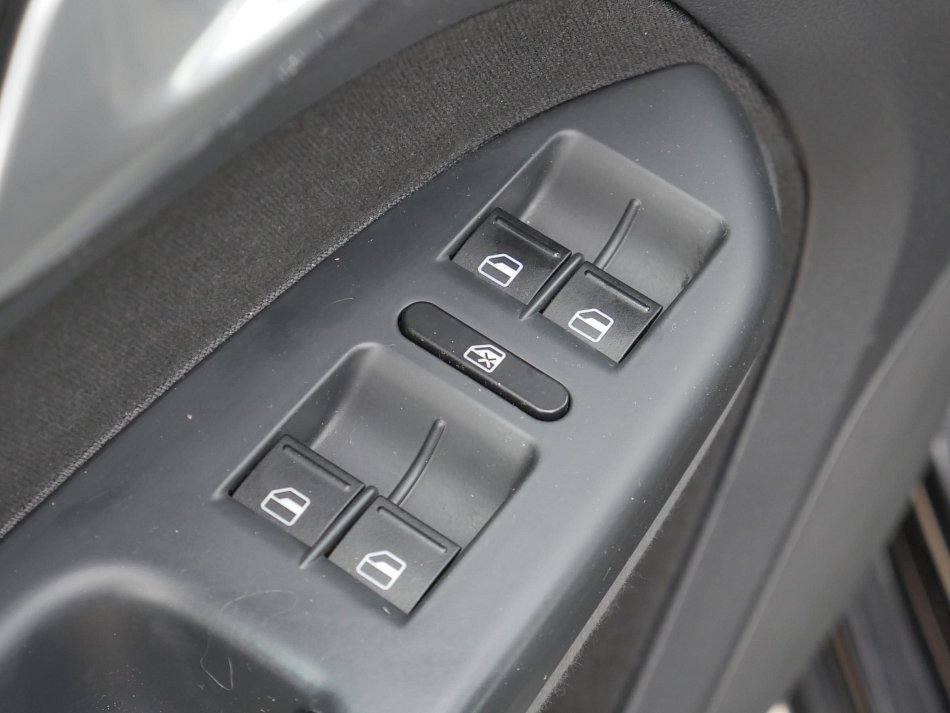 Volkswagen Touran 1.4 TSi 