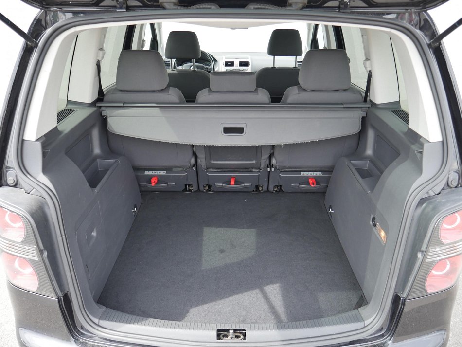 Volkswagen Touran 1.4 TSi 