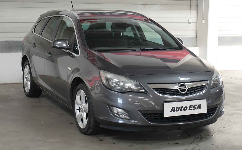 Opel Astra 2.0TDCi 