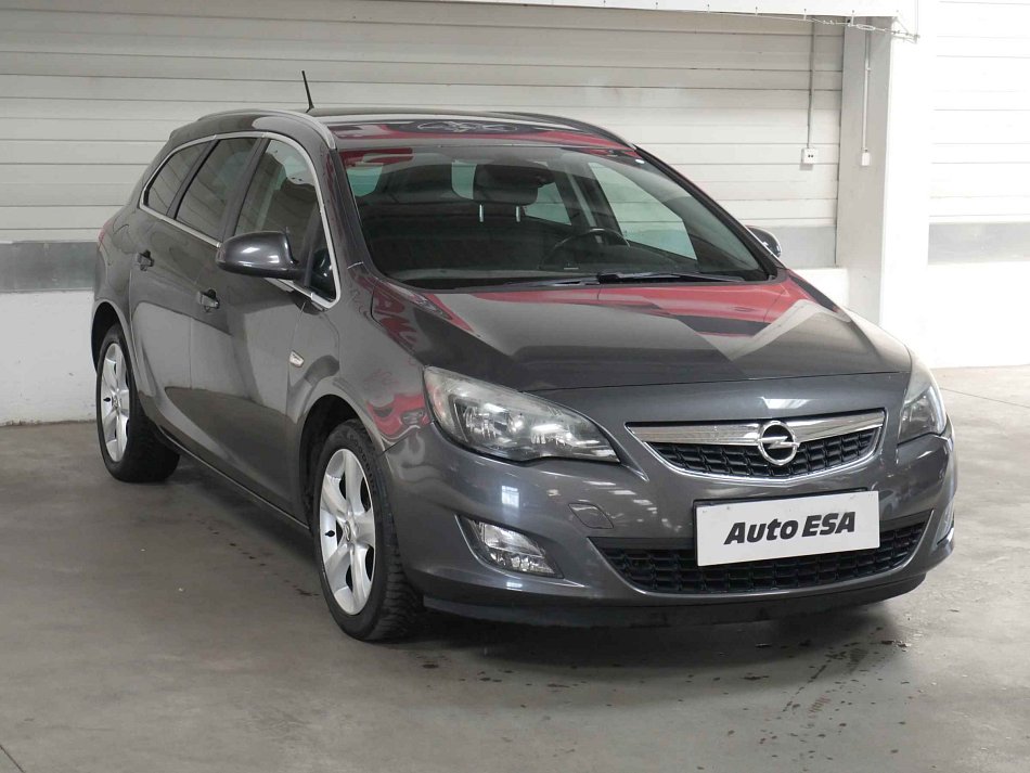 Opel Astra 2.0TDCi 