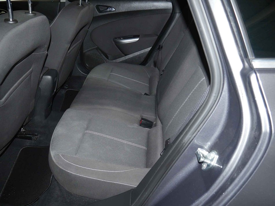 Opel Astra 2.0TDCi 